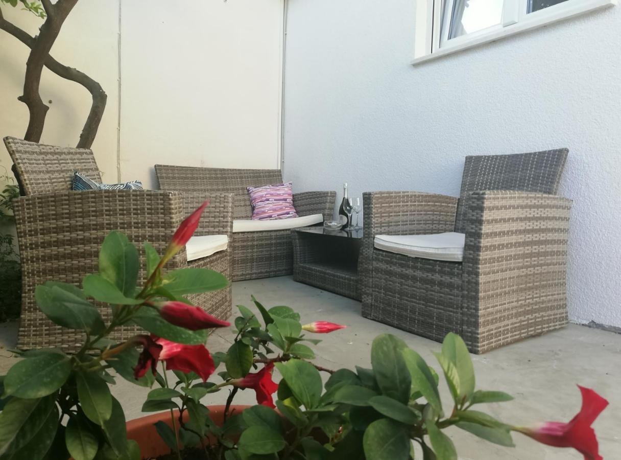 Apartmani Andrea Promajna Bagian luar foto